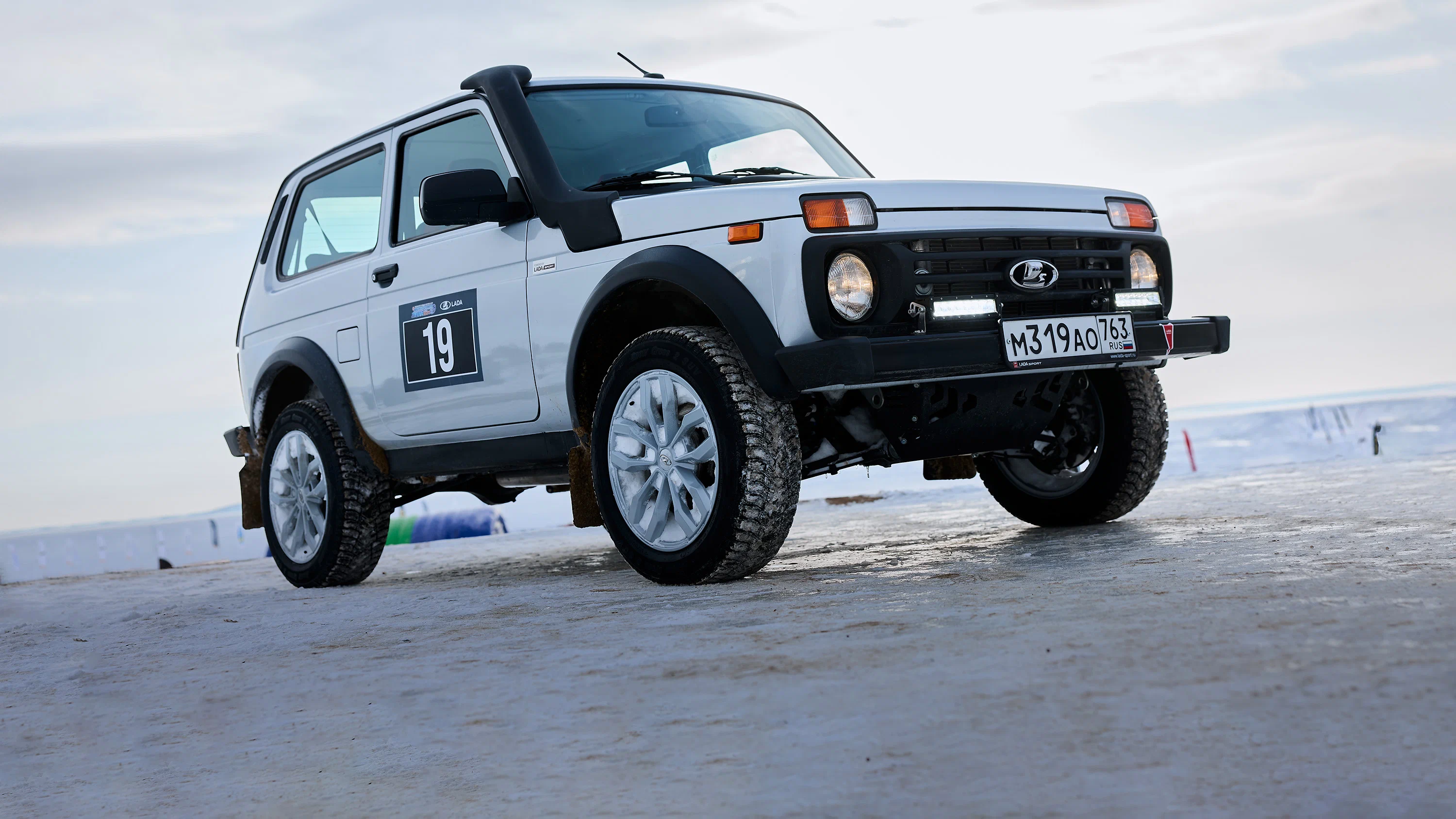 Lada Niva Sport