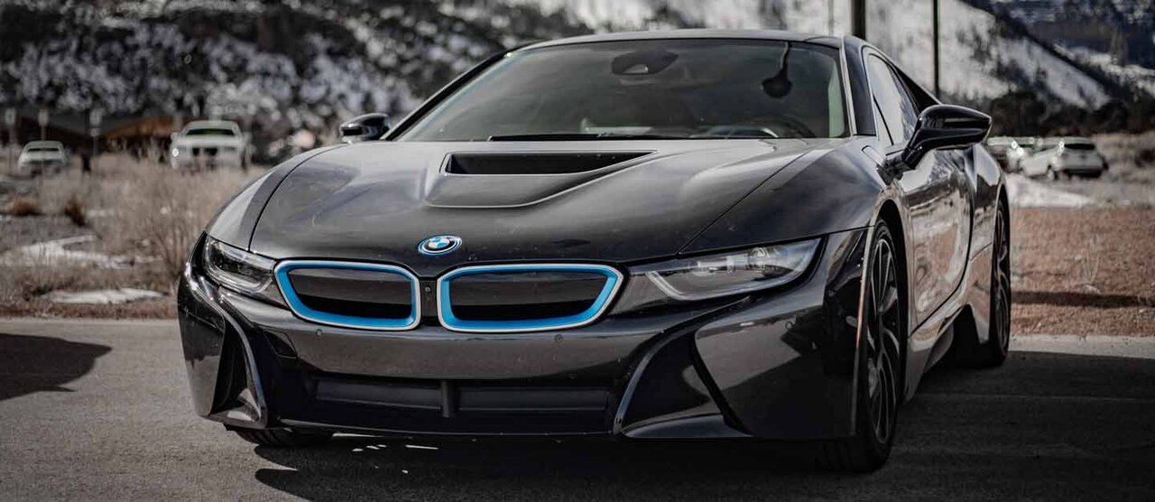 چرا این BMW i8 دیگر تولید نمی‌شود؟
