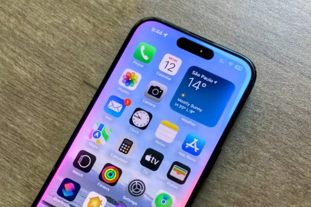 کدام آیفون‌ها به iOS 19 آپدیت می‌شوند؟
